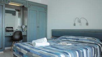 Отель Tsanotel 3*
