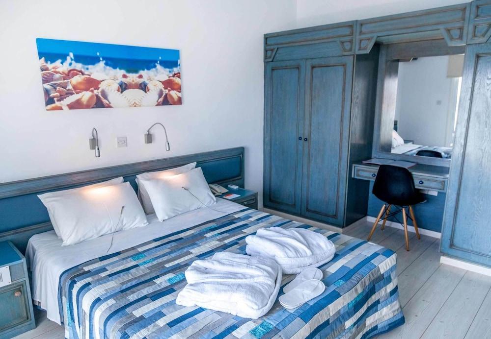 Tsanotel Отель